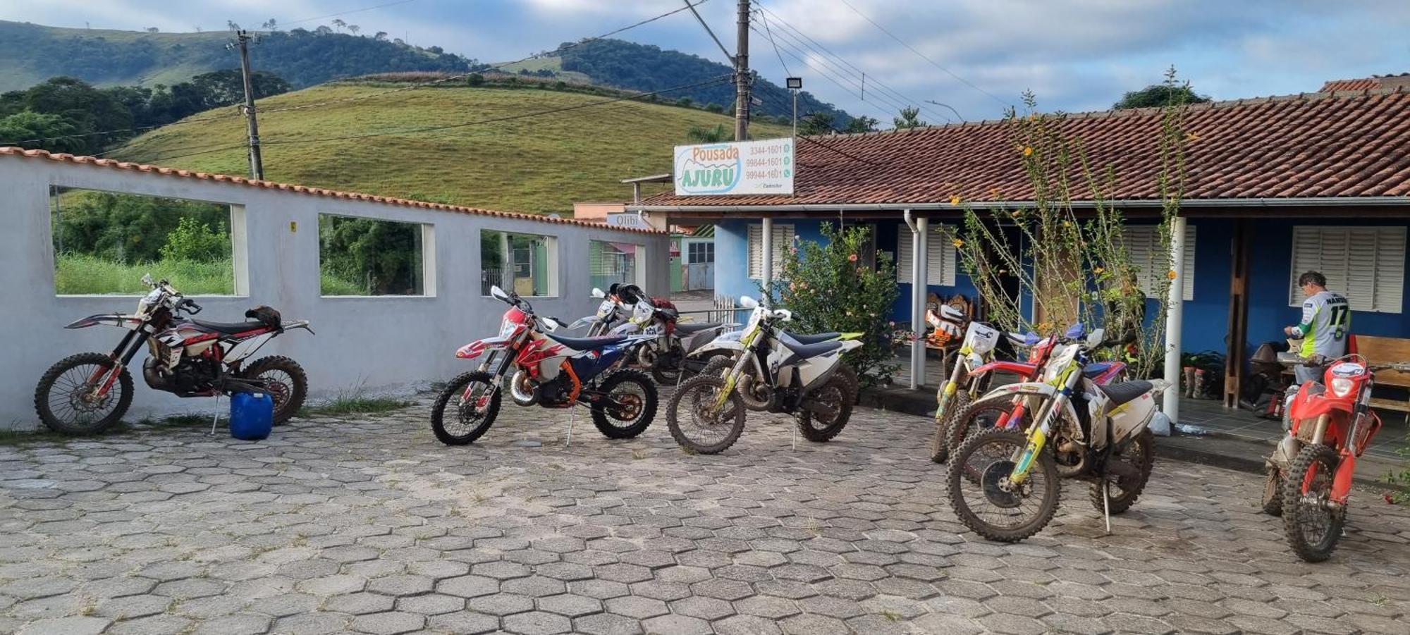 Pousada Ajuru - Aiuruoca-Mg Dış mekan fotoğraf